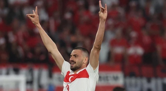 Merih Demiral'ın bozkurt işareti yerlerinden hoplatmıştı! Ve İsrail medyasından büyük alçaklık geldi! Tüh sizin suratınıza