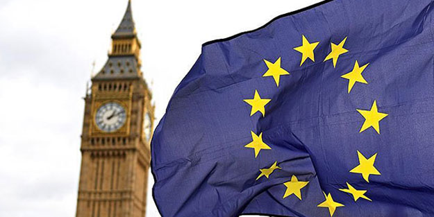 Merkel resmen açıkladı! Almanya Brexit'i onaylayacak