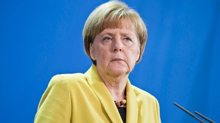 Merkel: Türkiye'ye bağlıyız