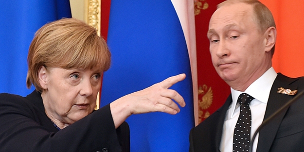 Merkel ve Putin İstanbul'da
