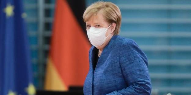 Merkel'den Delta varyantı açıklaması!