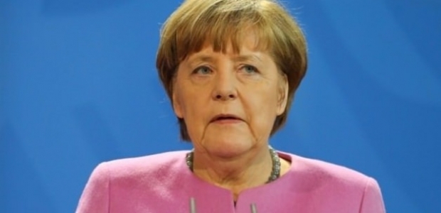 Merkel'den Türkiye açıklaması!