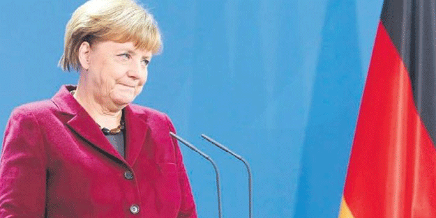 Merkel’e Hitler benzetmesi