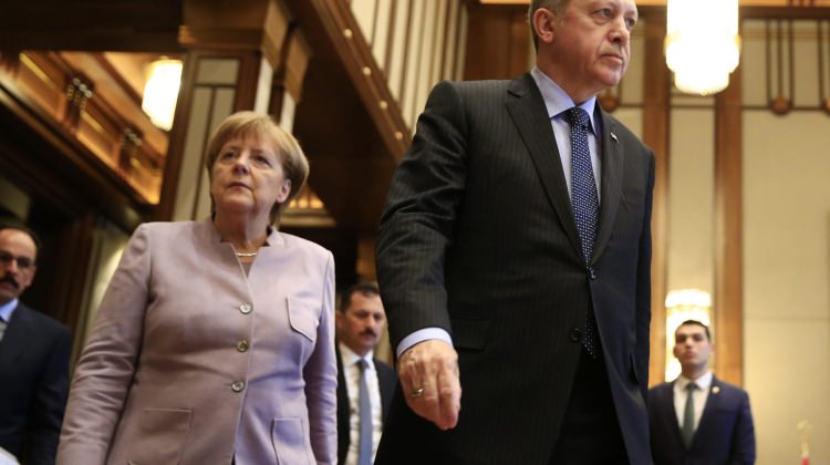 Merkel'e inat Alman gazetesi uyardı: Erdoğan haklı!