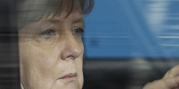 Merkel'i yıkan haber!