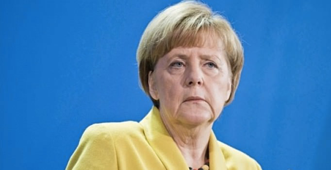 Merkel'in Cumhurbaşkanı Erdoğan'a hakaret eden Böhmermann hakkındaki kararı