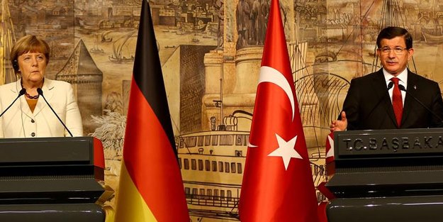 Merkel'i korkutan anket!