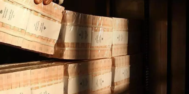 Merkez Bankası'ndan beklenmedik faiz kararı