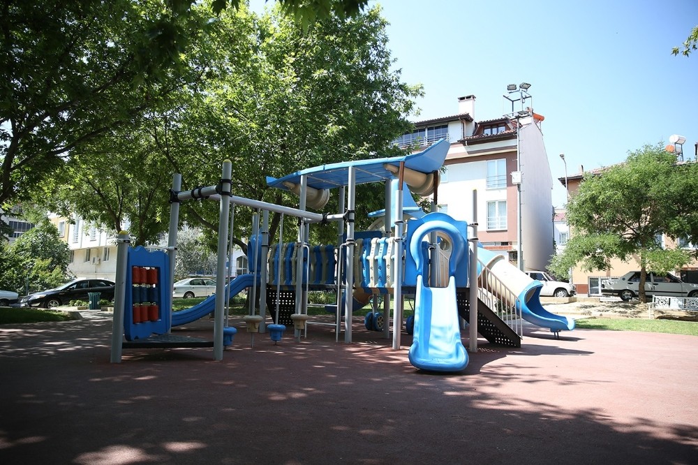 Merkezefendi’de çok parkı ve oyun alanları daha güvenli hale gelecek 