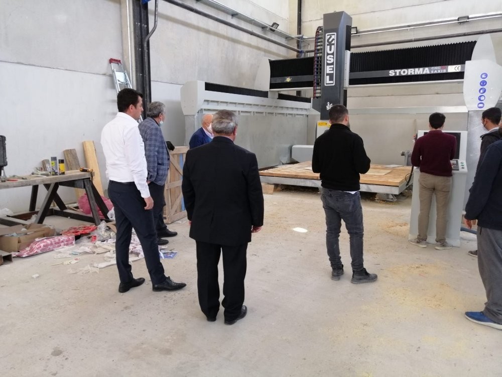 Mermer Akademisi kapılarını açıyor 