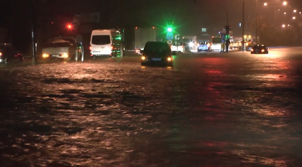 Mersin-Antalya D-400 karayolu sele teslim 