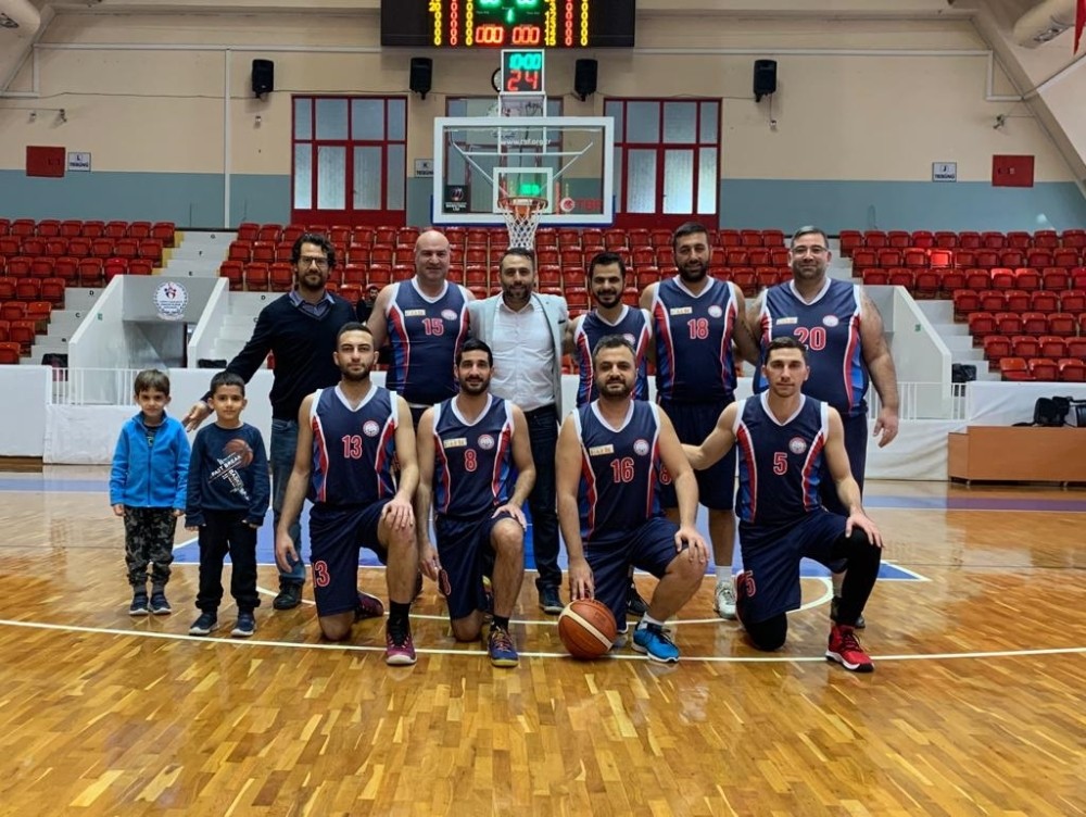 Mersin Barosu Basketbol Takımı Türkiye ikincisi oldu 