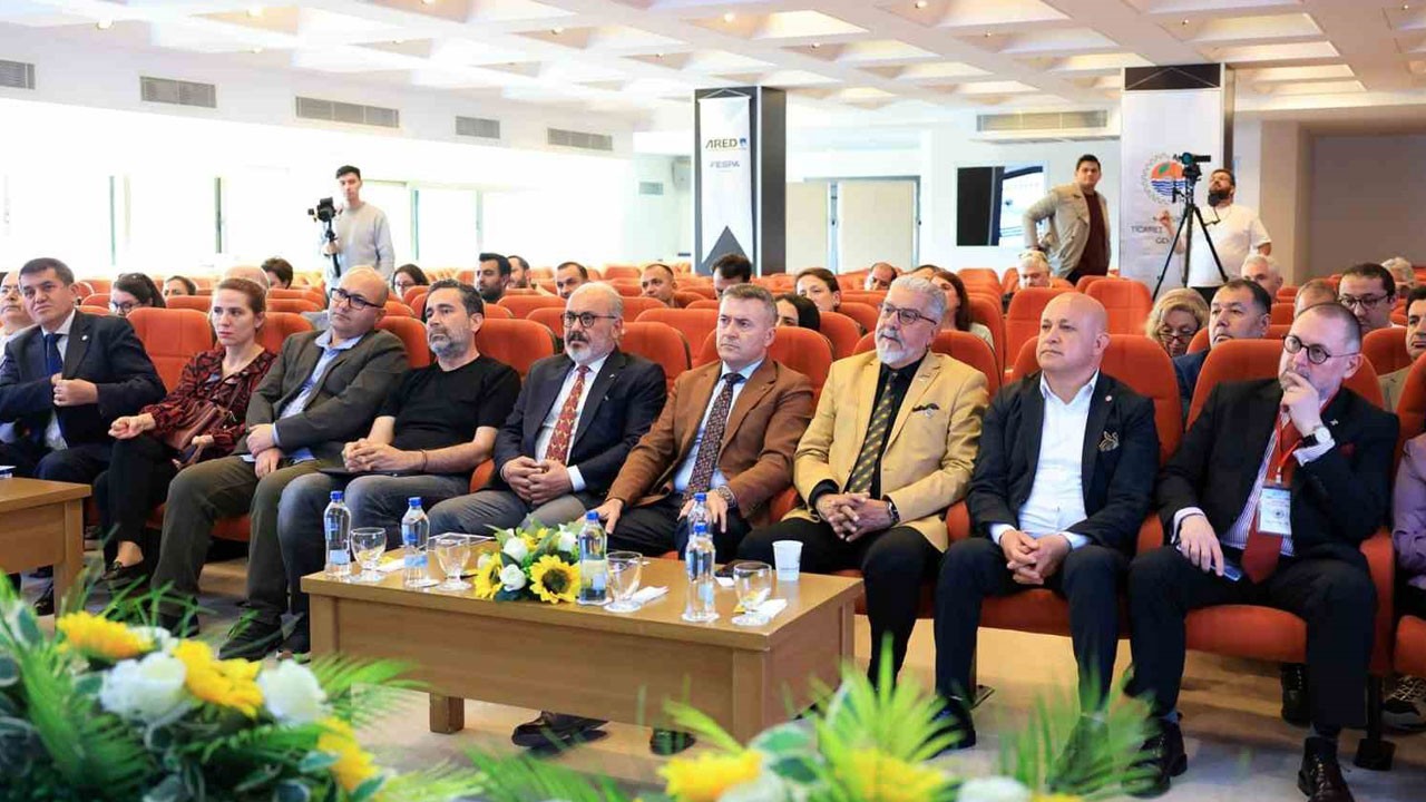 Mersin için marka hamlesi başladı! Kentin yol haritası masaya yatırıldı