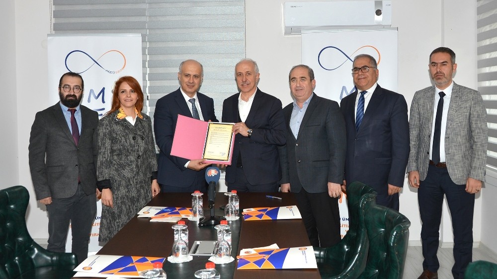 Mersin Üniversitesi ile Akdeniz Belediyesi arasında protokol imzalandı 