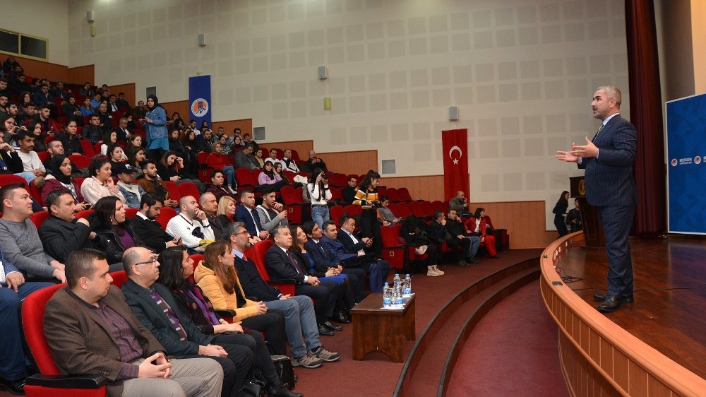 Mersin Üniversitesinde ‘Medyada Haber Güven ve İlişkisi’ söyleşisi 