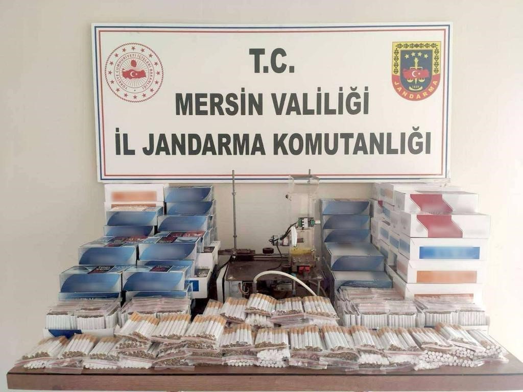 Mersin'de 100 bin kaçak makaron ele geçirildi