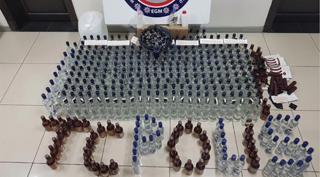 Mersin'de 406 şişe sahte içki ele geçirildi