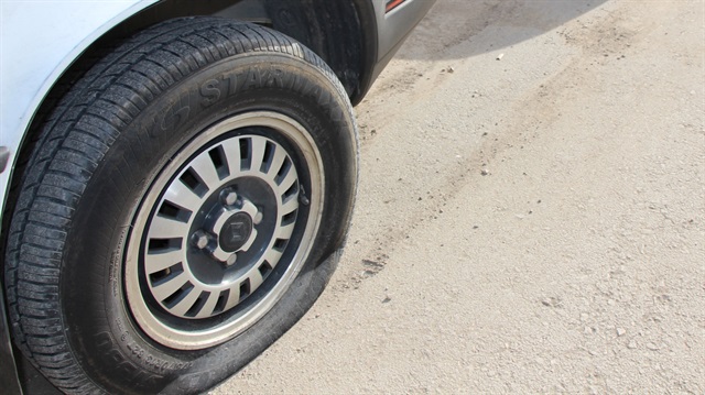 Mersin'de 53 aracın lastiği kesen 3 kişi yakalandı