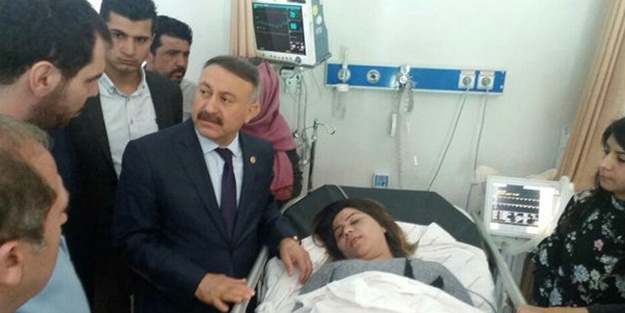 Mersin'de AK Partili gruba çirkin saldırı!