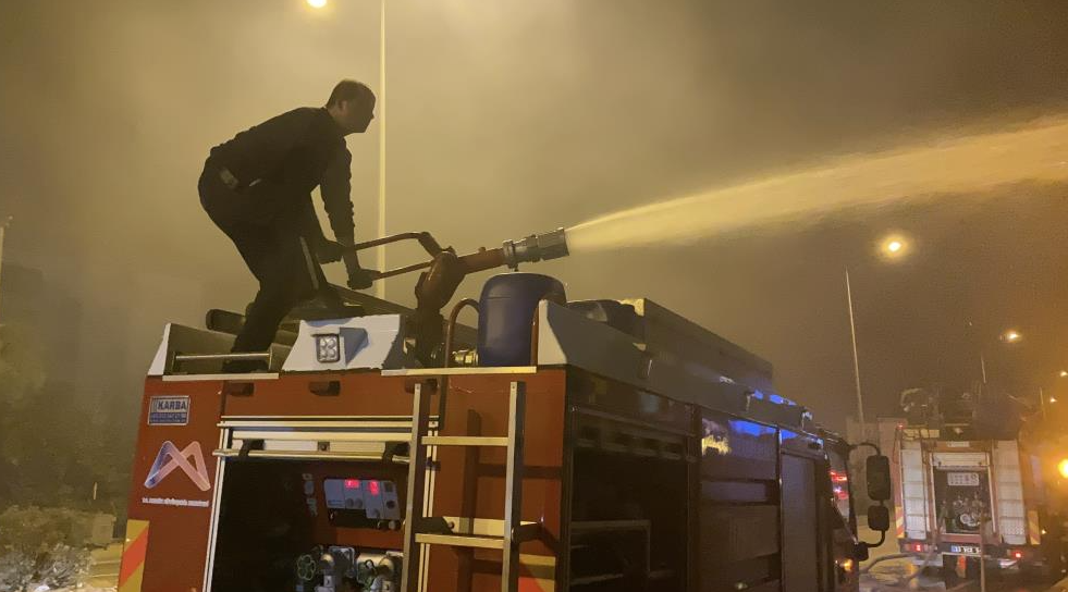 Mersinde bir Hobi bahçesi cayır cayır yandı