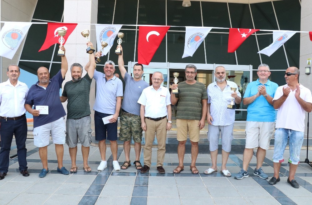 Mersin’de briç turnuvası sona erdi 