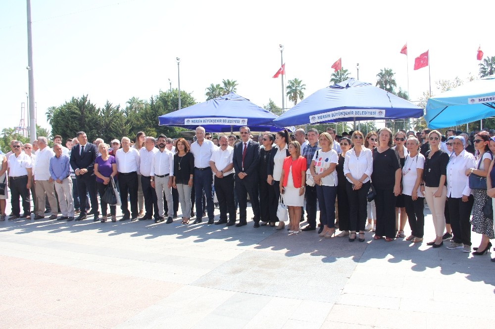 Mersin’de CHP’nin 96’ıncı kuruluş yıl dönümü törenle kutlandı 