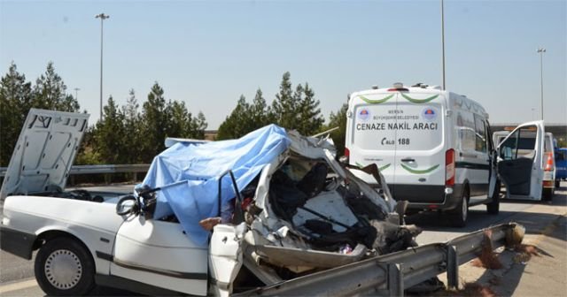 Mersin'de düğün dönüşü kaza!