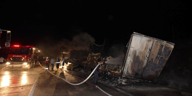 Mersin'de ilginç kaza: 1 ölü 2 yaralı