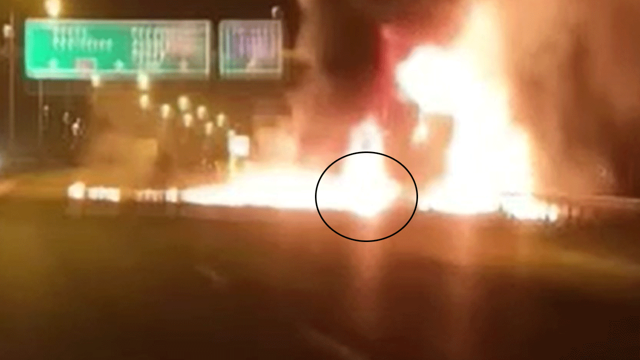 Mersin'de korkunç kaza: Sürücü böyle yandı!