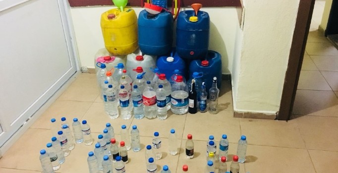 Mersin’de sahte içki operasyonu: 2 gözaltı