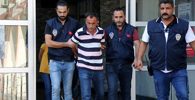 Mersin'de tartıştığı ev sahibini bıçaklayarak öldürdü