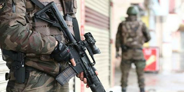 Mersin'de tefecilik zanlılarına yönelik şafak operasyonu düzenlendi