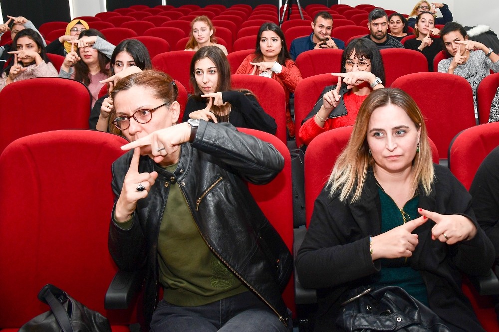 Mersin’de ’Türk işaret dili eğitimi’ 