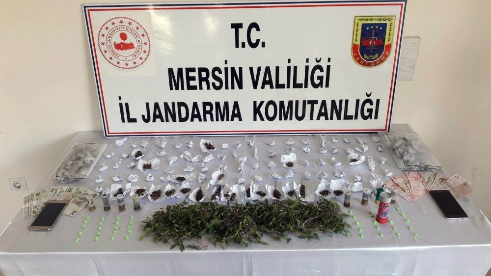 Mersin’de uyuşturucu operasyonu: 5 gözaltı 