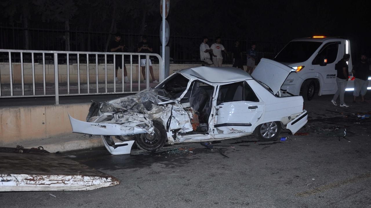 Mersin'de Zincirleme Kaza: 1 Ölü, 8 Yaralı