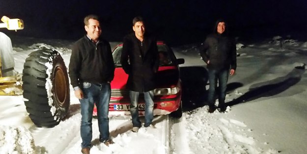 Mersin'de yoğun kar yağışı