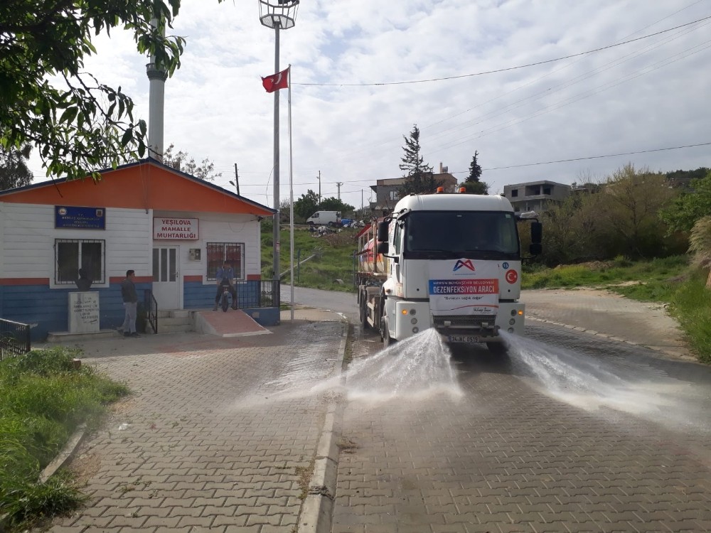Mersin’in ilçelerinde 2 bin 700 kamu kurumu ve ortak alan dezenfekte edildi 
