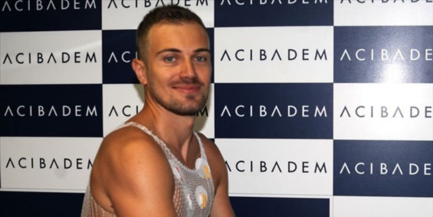 Mert Günok sağlık kontrolünden geçti, bugün imzalıyor