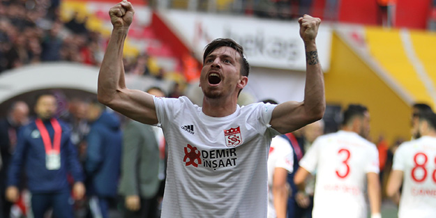 Mert Hakan Yandaş: Futbolu çok özledim