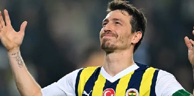 Mert Hakan Yandaş kararını verdi! Fenerbahçe'den ayrılacak mı?