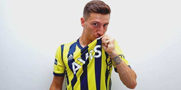 Mert Hakan Yandaş’a büyük sürpriz