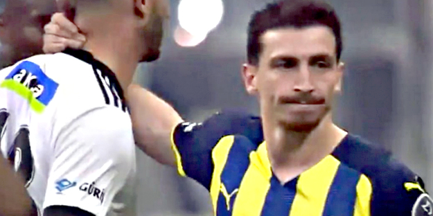 Mert Hakan'a 'El-Ense' eleştirisi!