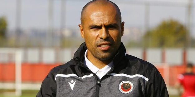 Mert Nobre ile yollar ayrıldı