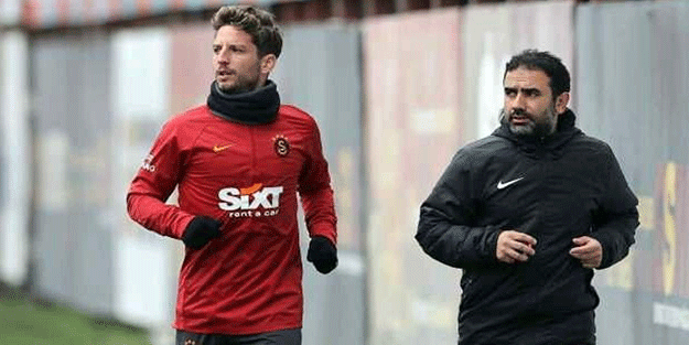 Mertens’ten sevinçli haber!