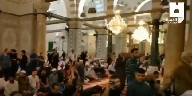 El Aksa Camii'nde bayram tekbirleri getiriliyor!