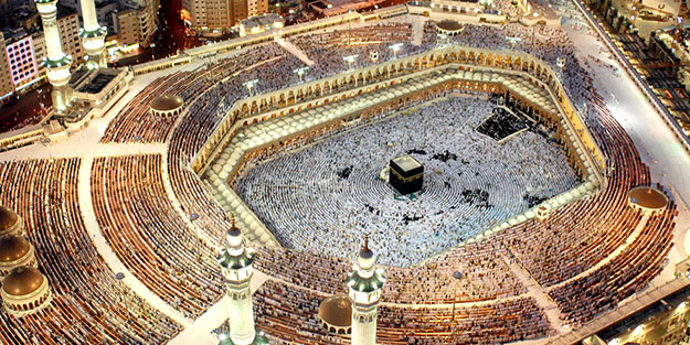 Mescid-i Haram'ın 74 kapısı daha açıldı