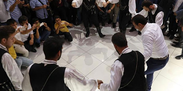 Mesele ‘gezmek’ olunca sözünü tuttu... Mesele ‘emek’ olunca sözünü unuttu!