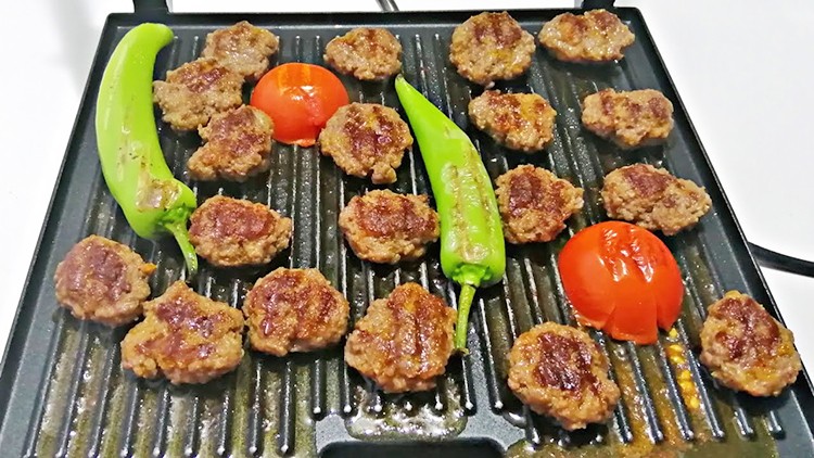 Meşhur köfteciyi eski ortağı vurmuş