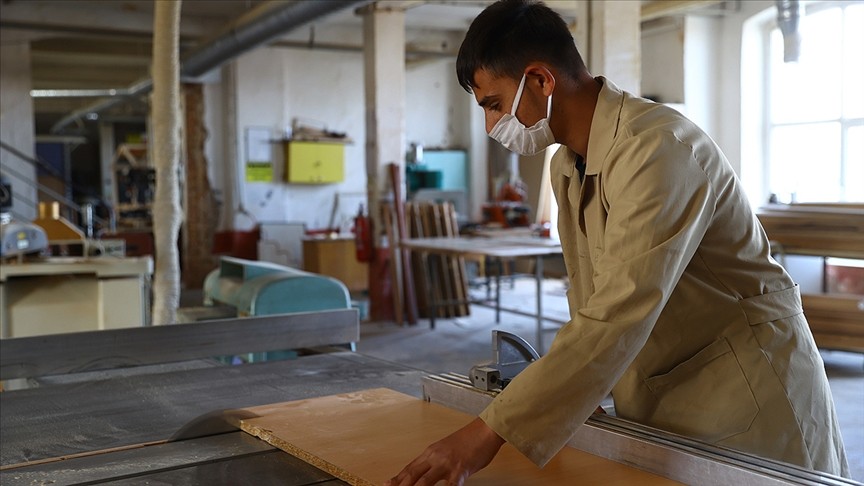 Meslek liseleri darphane gibi