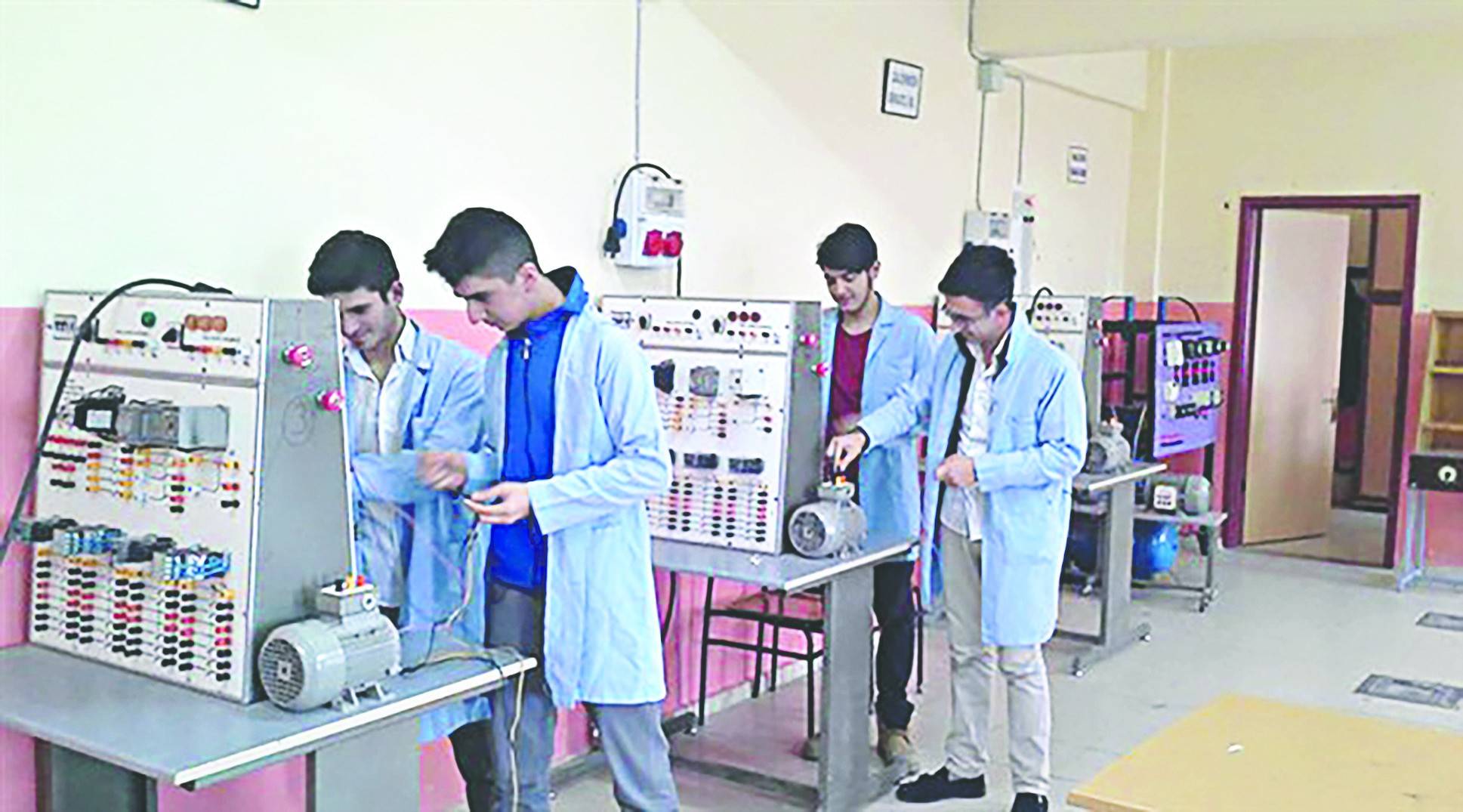 Meslek liseleri para basıyor